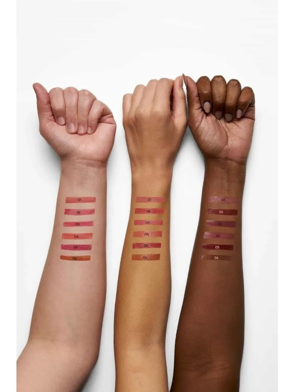 Vegan Tinted Lip Balm with SPF 15 - Glow Kiss in Strawberry, Hydrating